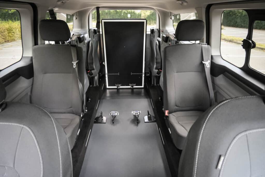 Volkswagen Caravelle L2 LongFloor Trapmann